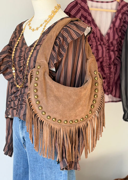mala pele franjas tachas douradas kakau store