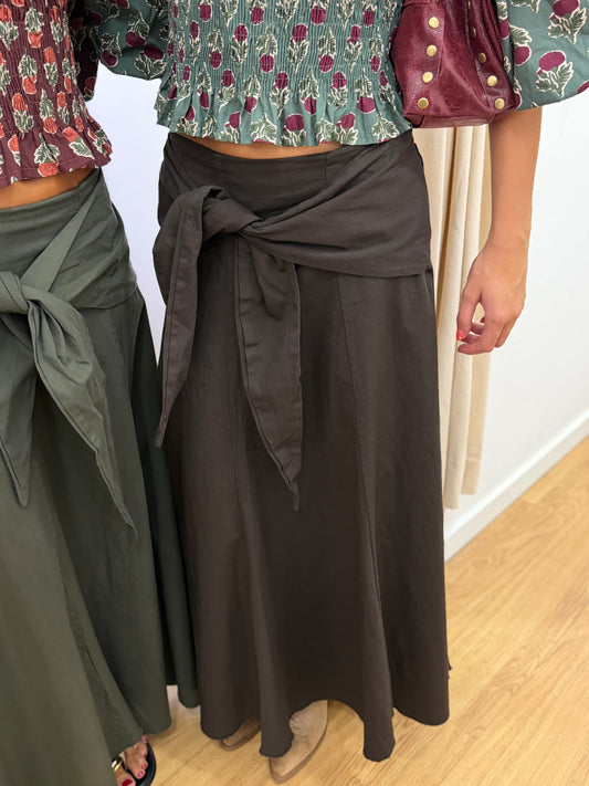 Saia Lisas com Detalhe
