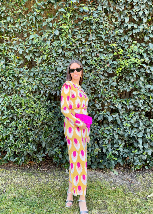 vestido com padrao aberto kakau store