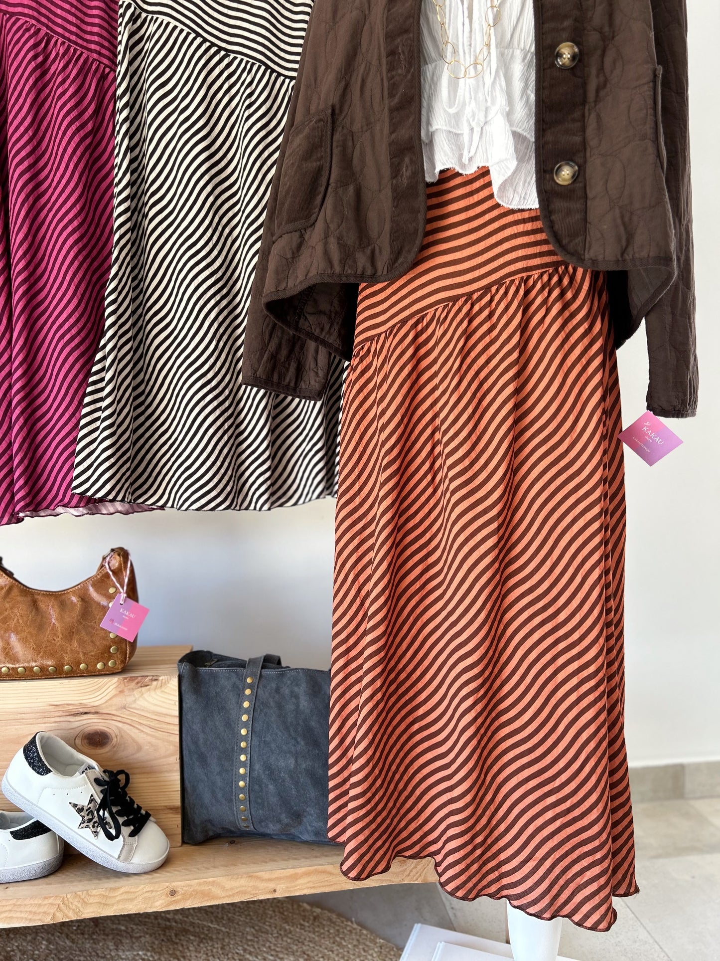 Saia Estampada às Riscas