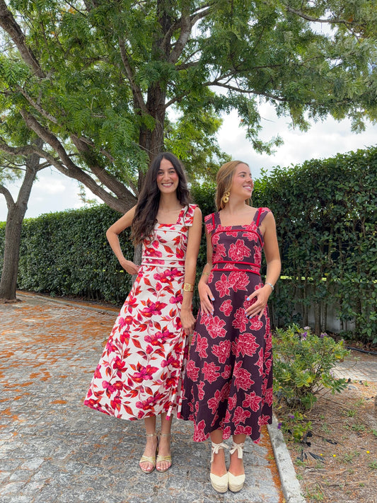 Vestido com Padrão Floral