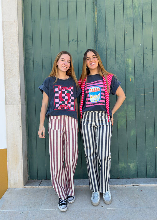 Calças com Riscas