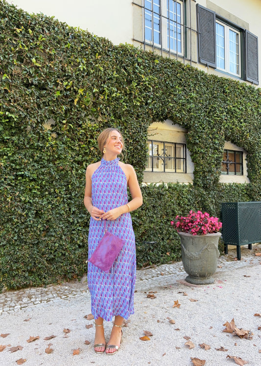 Vestido Midi com Gola Halter