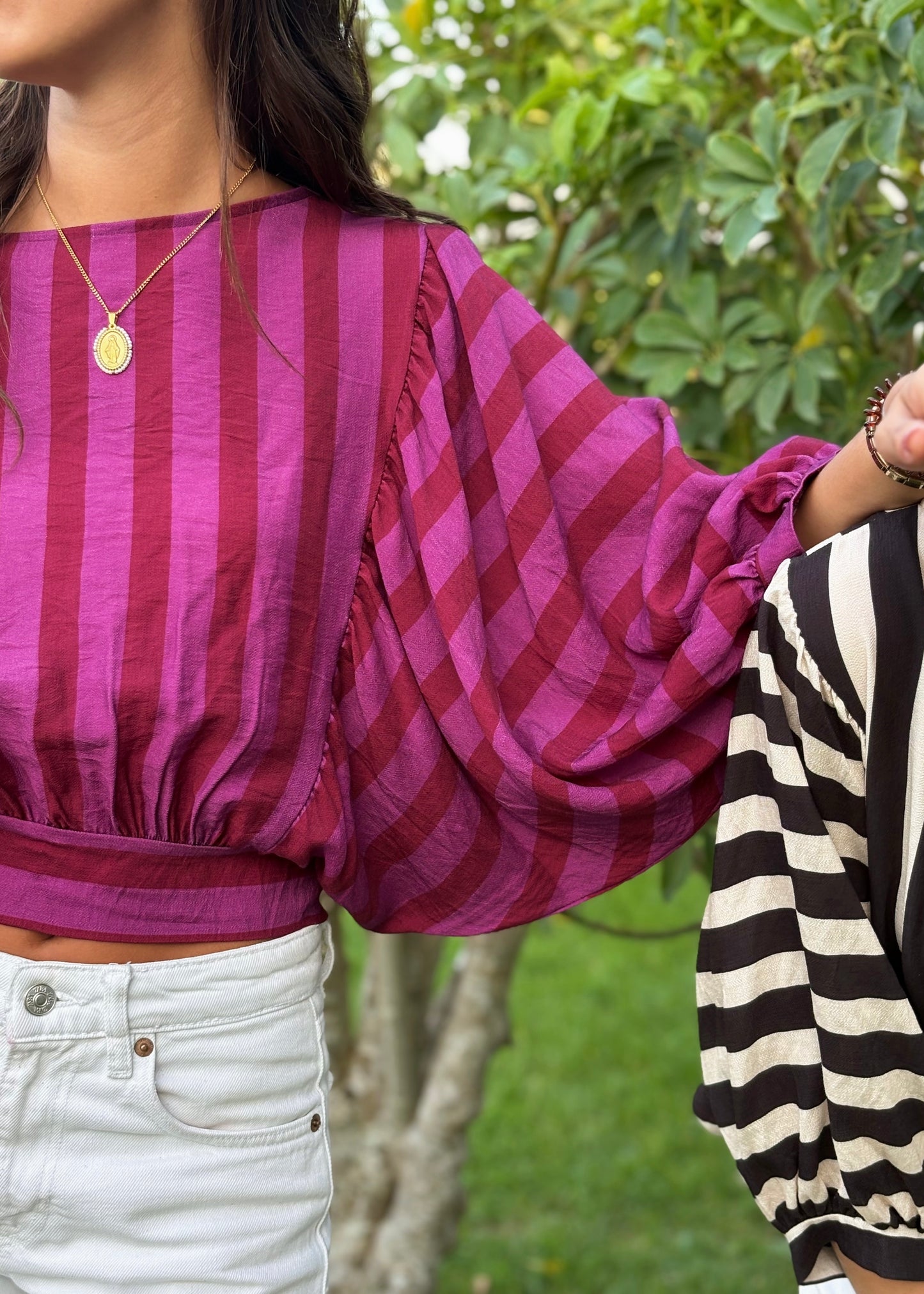 Blusa de Riscas Oversized – Manga Bufante