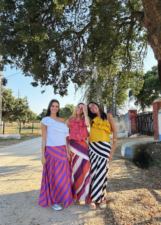 Blusa de Um Ombro com Folhos
