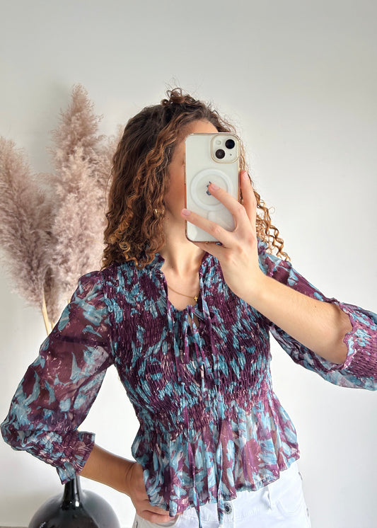 Blusa com Elásticos