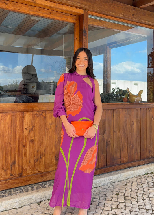 Vestido Assimétrico com Chocker
