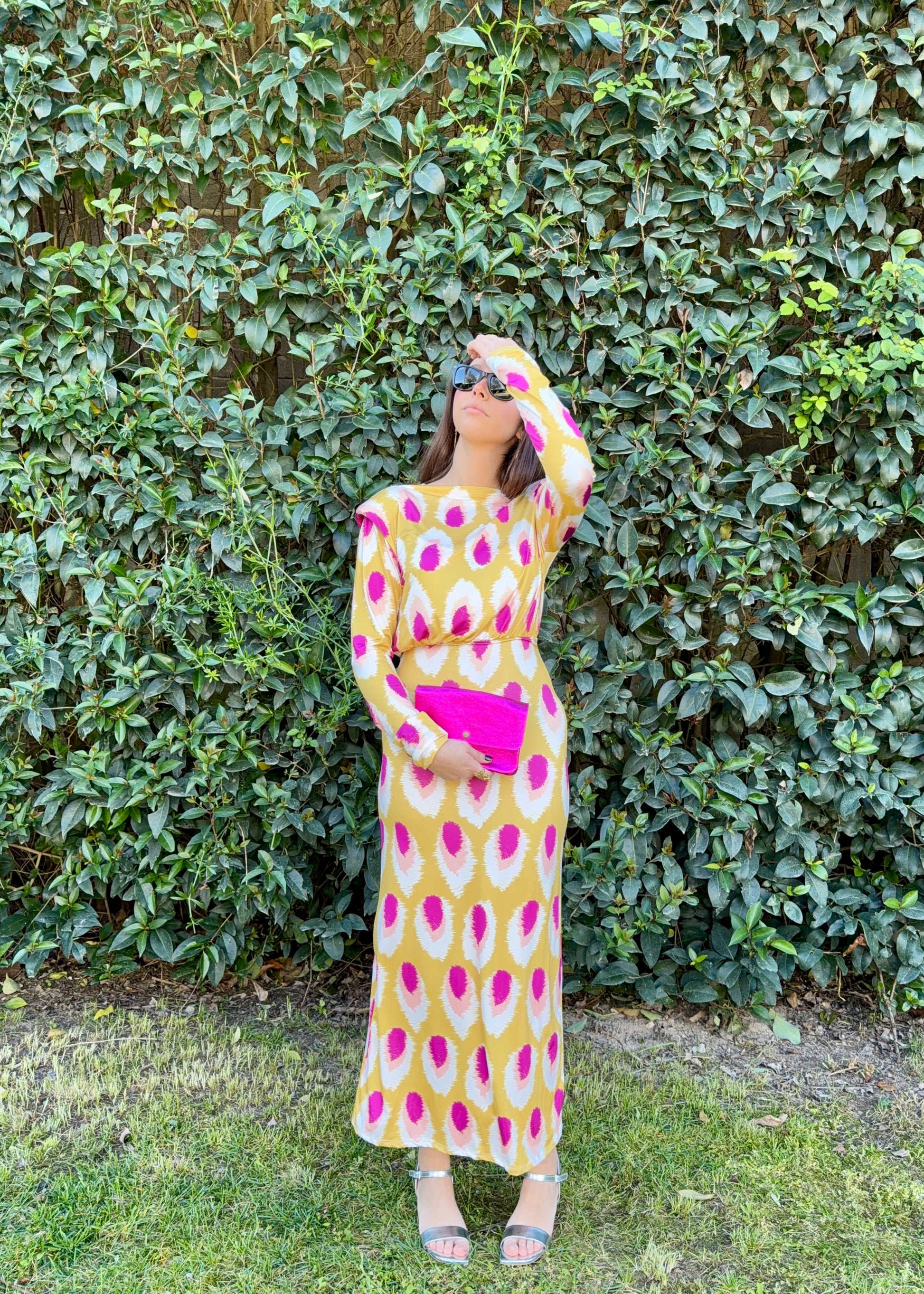 vestido com padrao aberto kakau store