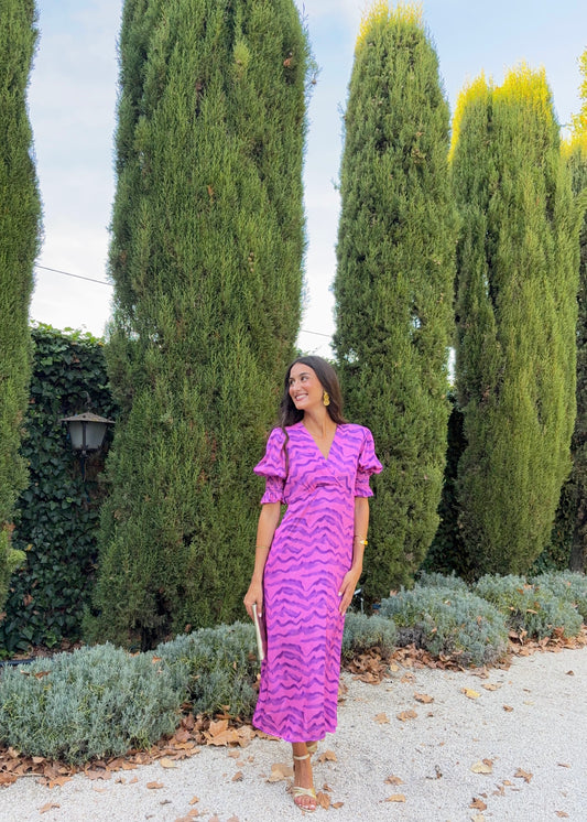 Vestido Midi com Manga Bufante e Decote em V