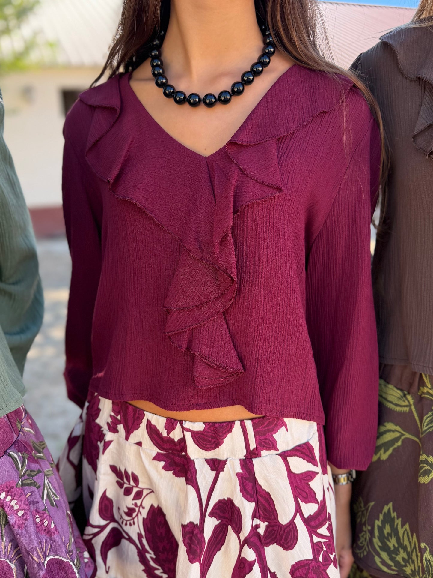 Blusa Lisa com Folhos