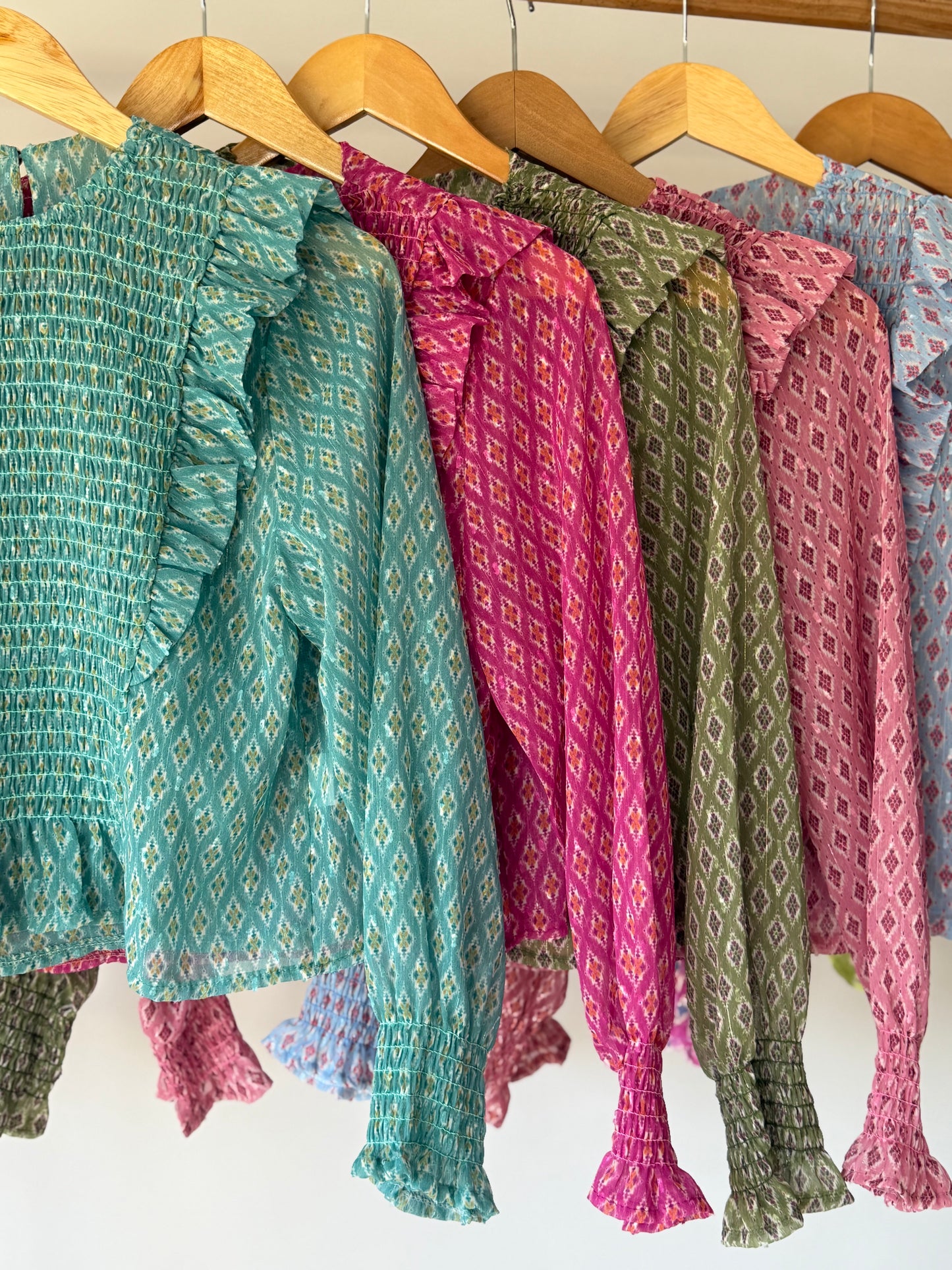 Blusa com Elásticos