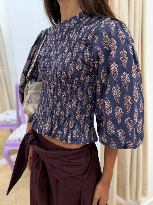 Blusa com Manga Balão