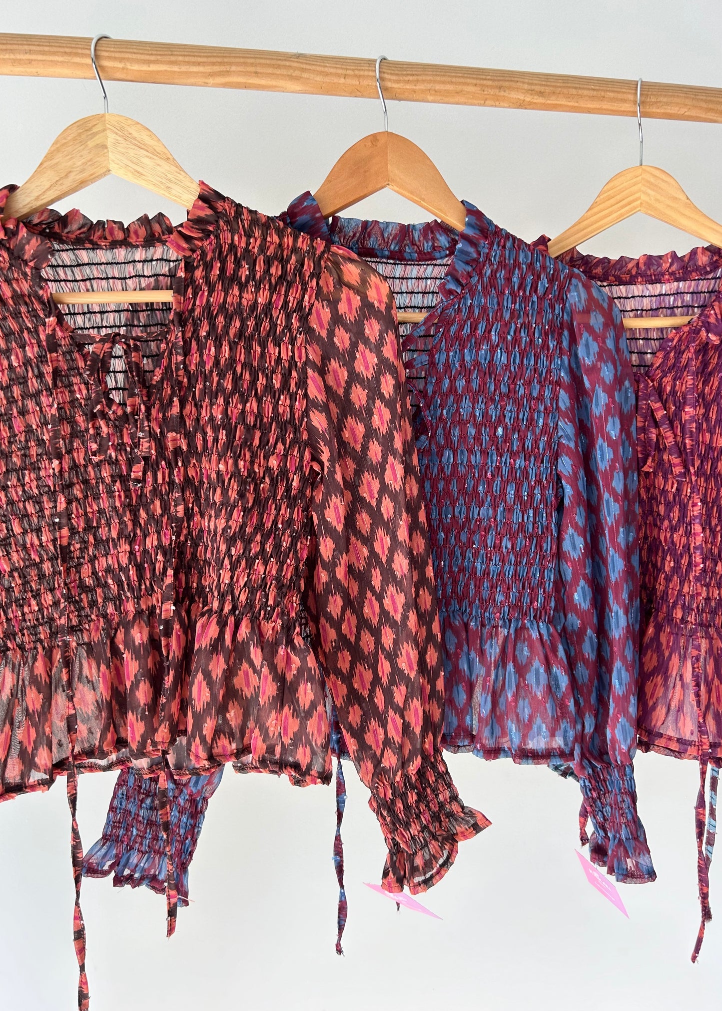 Blusa com Elásticos