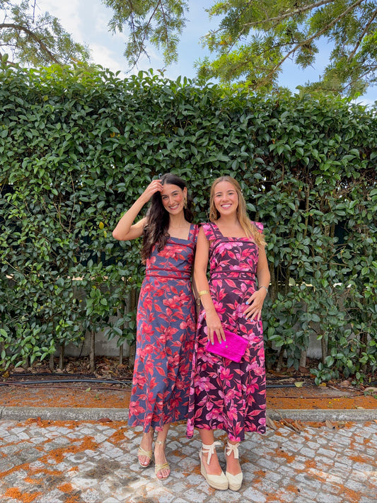Vestido com Padrão Floral