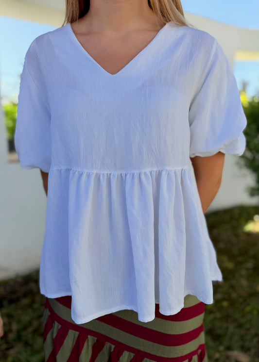 Blusa com Folho e Decote em Bico