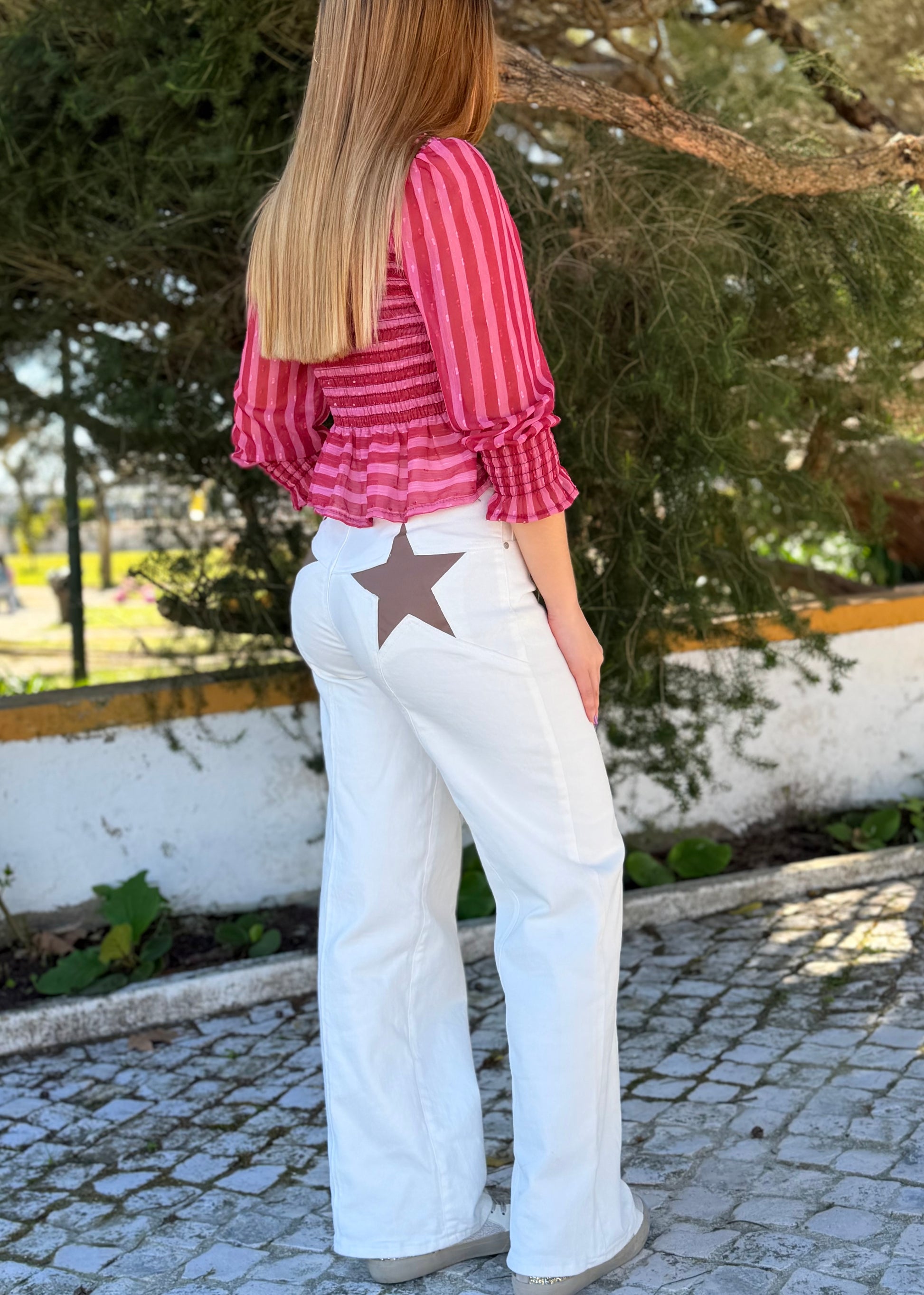 calcas brancas com estrelas kakau store