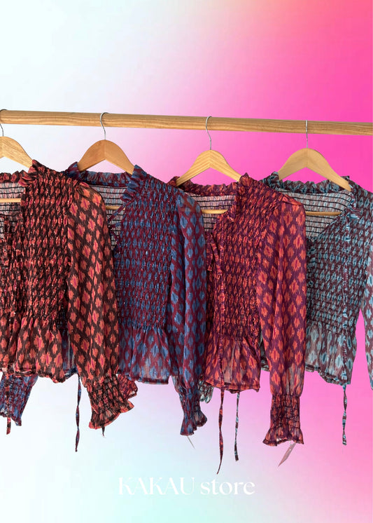 Blusa com Elásticos