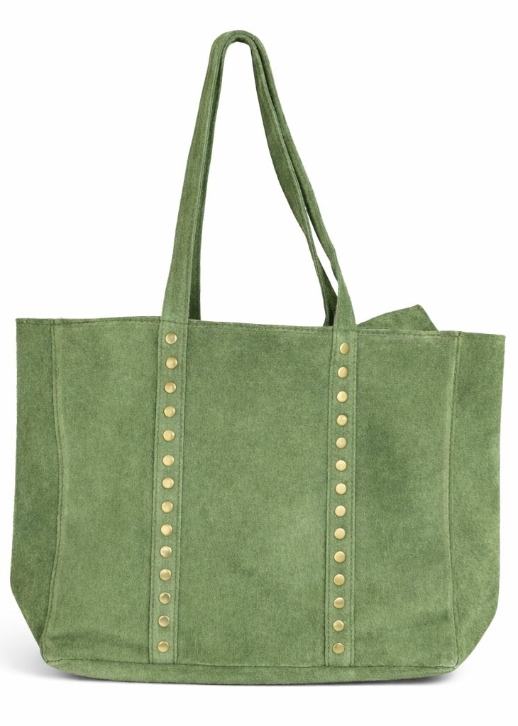 Mala de Ombro em Pele com Tachas e Fecho