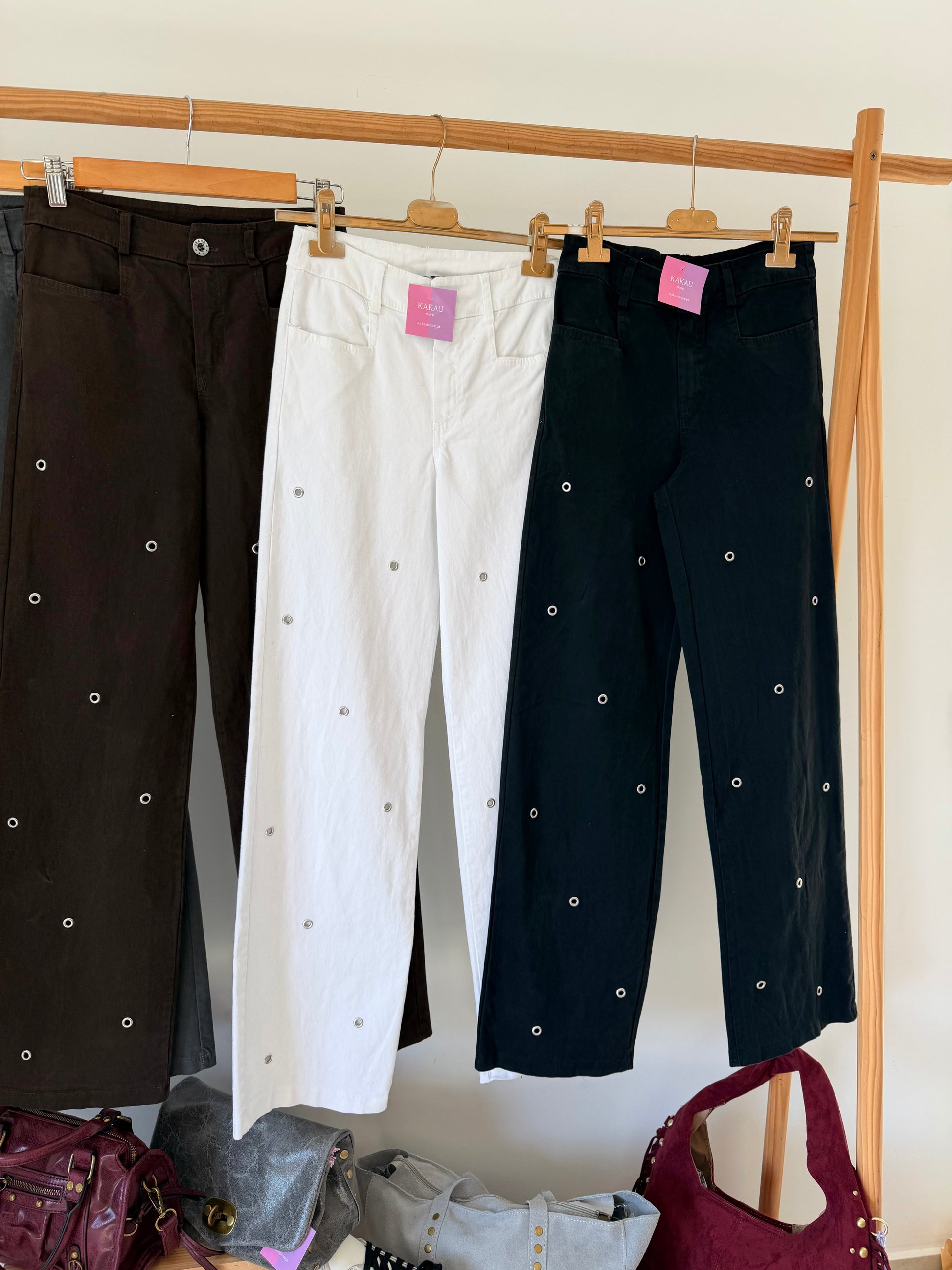 calcas femininas tachas abertas kakau store