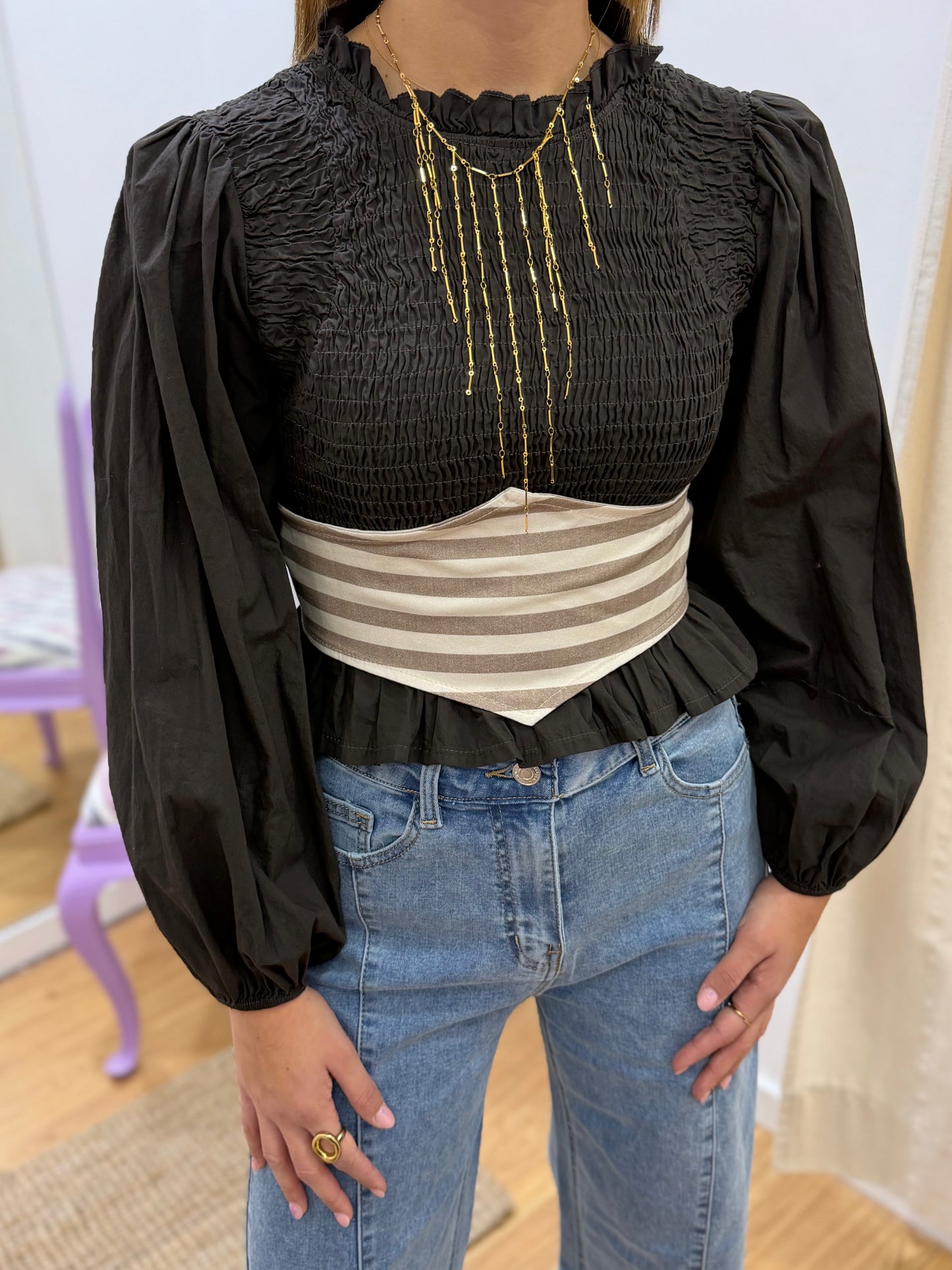 Blusa Lisa com Manga