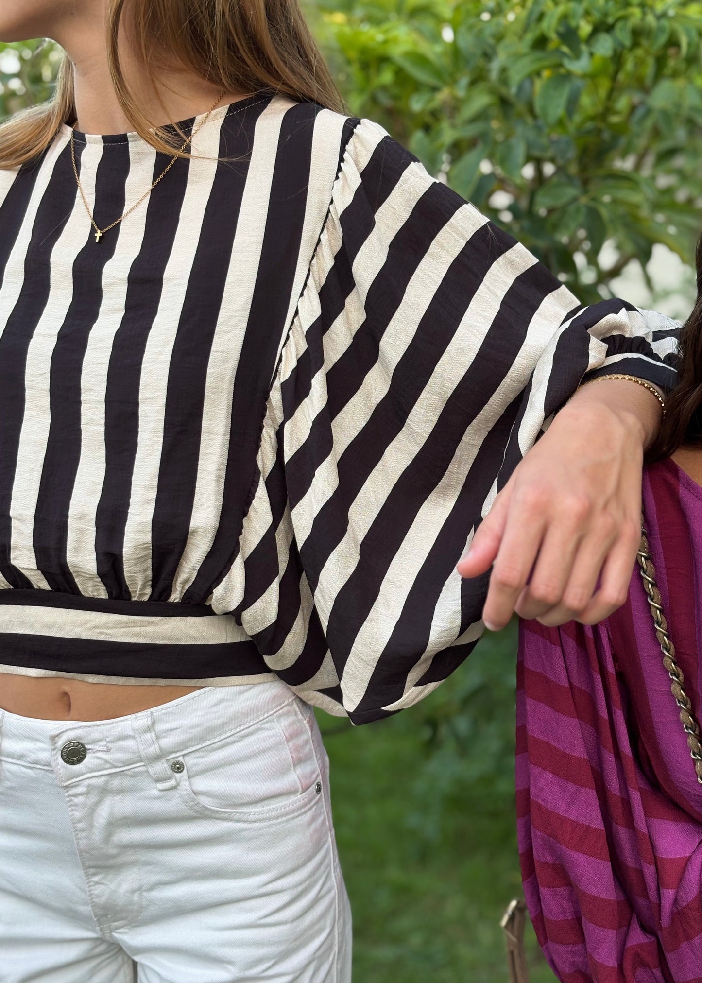 Blusa de Riscas Oversized – Manga Bufante