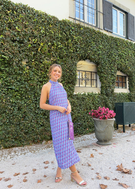 Vestido Midi com Gola Halter