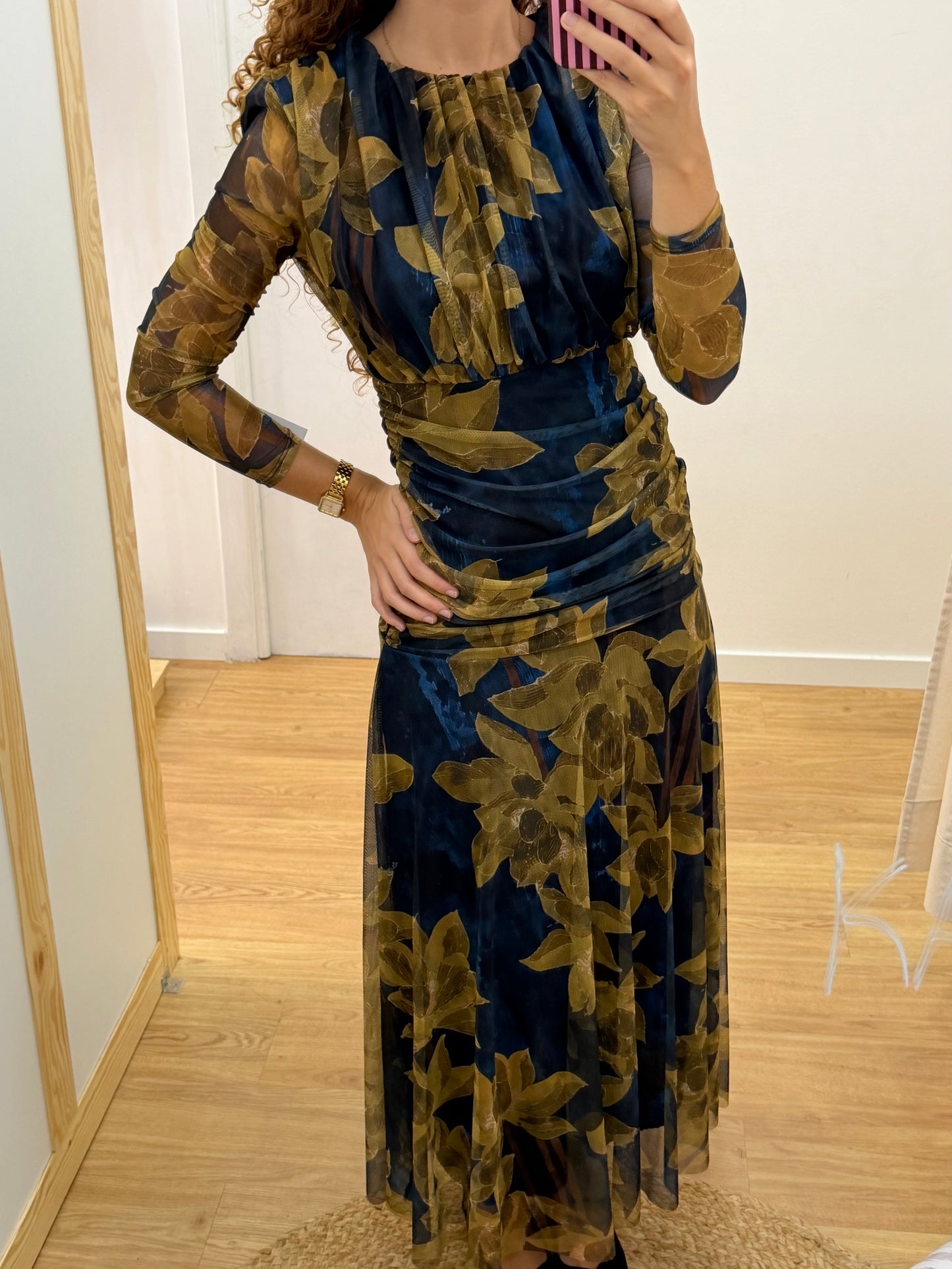 Vestido Tule com Padrao