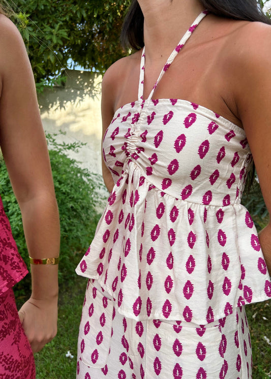 Top Estampado com Alça ao Pescoço e Detalhe Franzido
