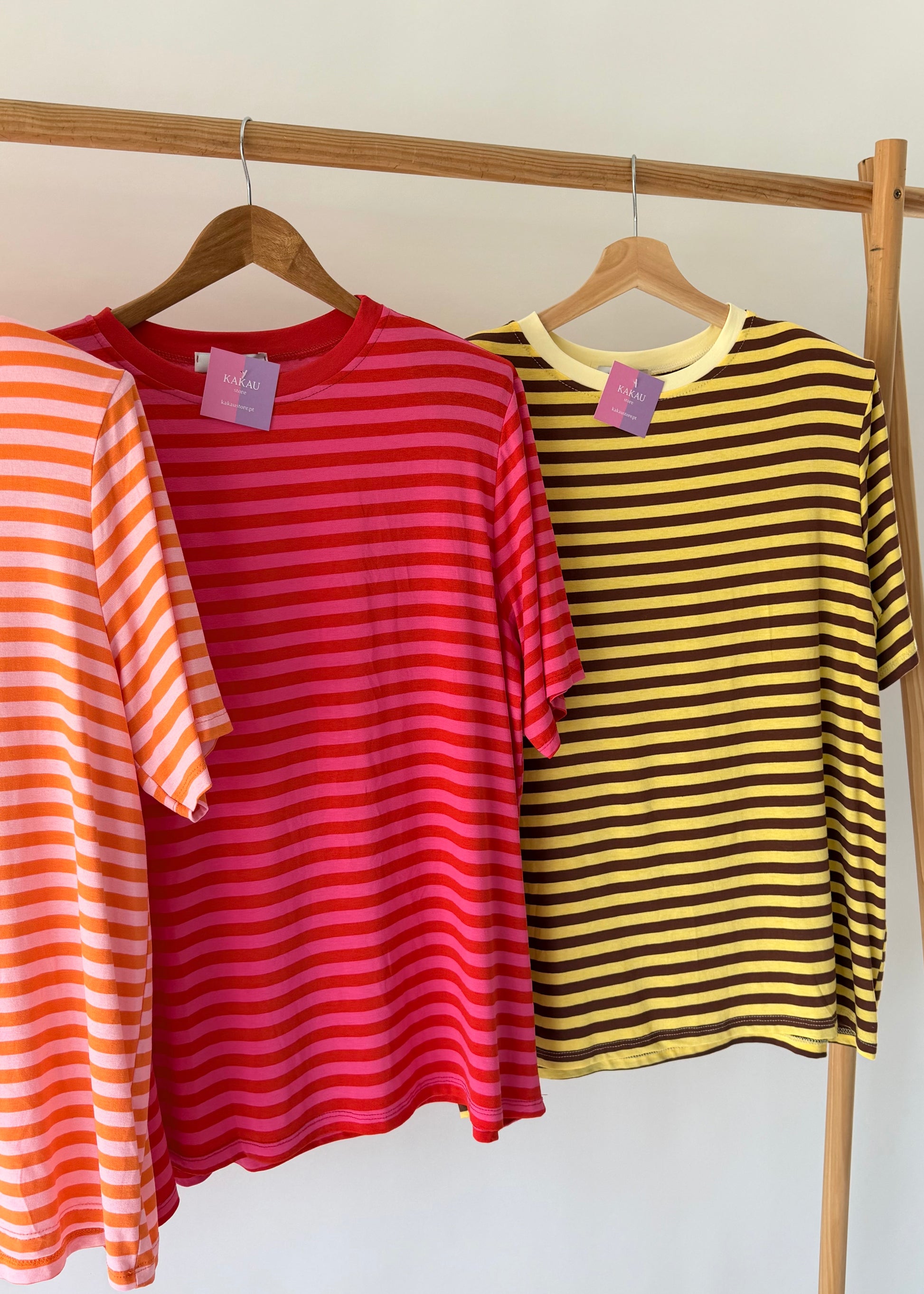 T-shirt Oversize | Laranja, Vermelho e Amarelo | S ao L | Kakau Store