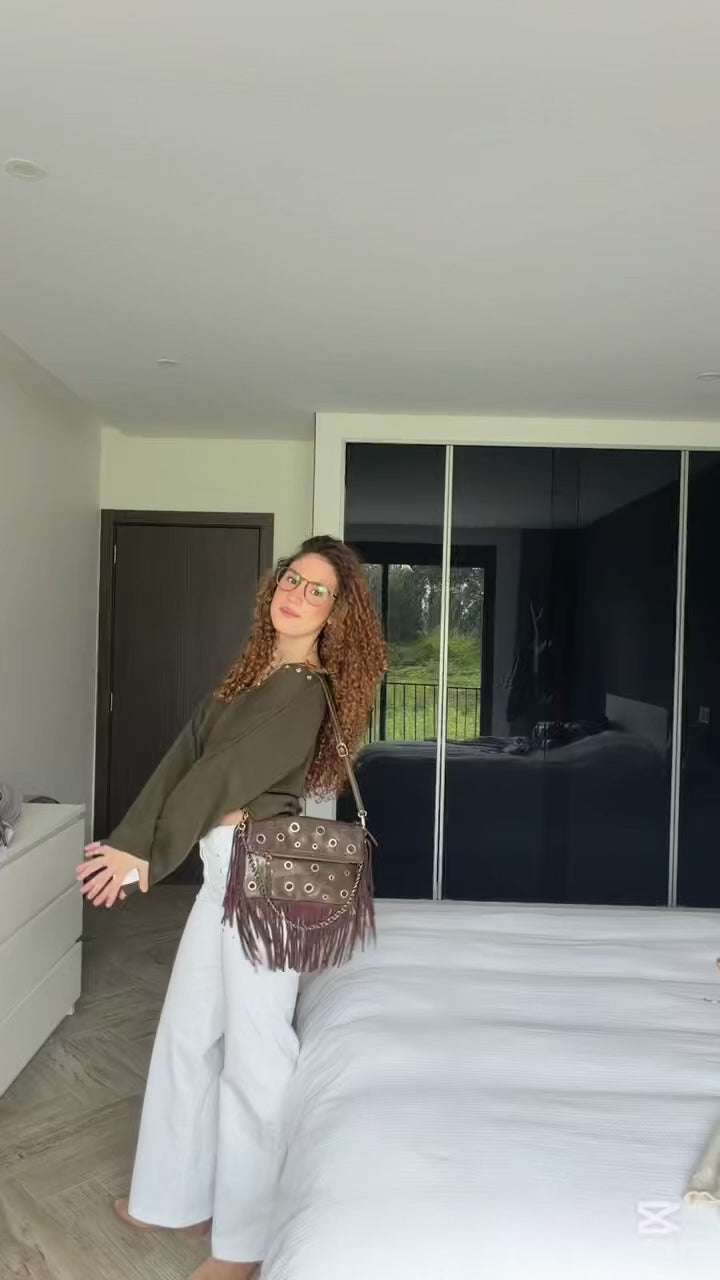 mala com tachas e franjas sintetica kakau store